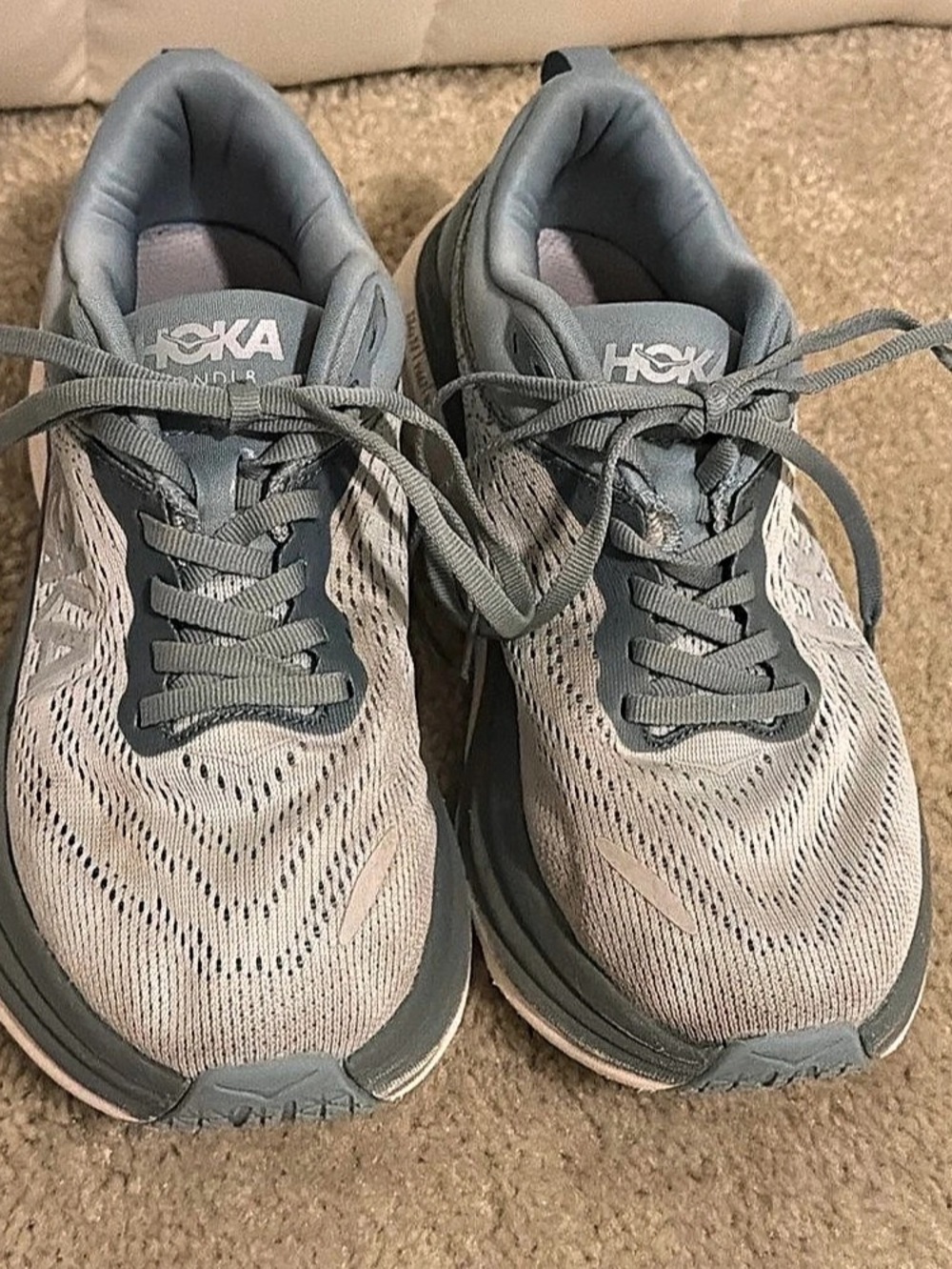 HOKA Bondi 8 Athletic Shoes US 6